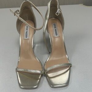 Steve Madden Metallic Gold Heels